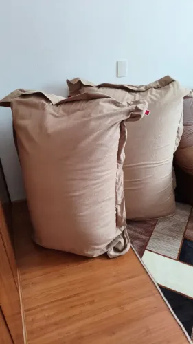 Puff Gigante Formato Saco De Chão Cor Bege Futon (Usado)