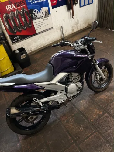 Vendo Fazer 250 roxa 2011/12