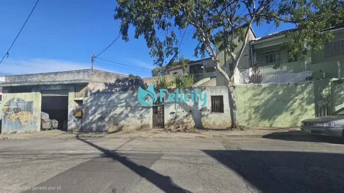 Terreno de 300 m² em Localização Estratégica com Renda de Locação