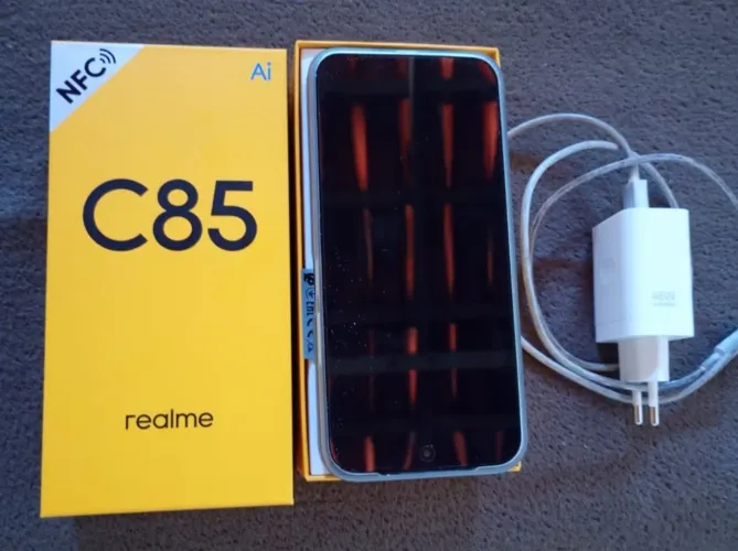 Realme c85 a prova d'água 169 pro  , novo.