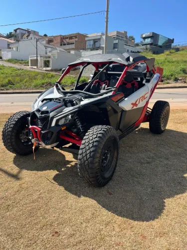 Cam am maverick xrc