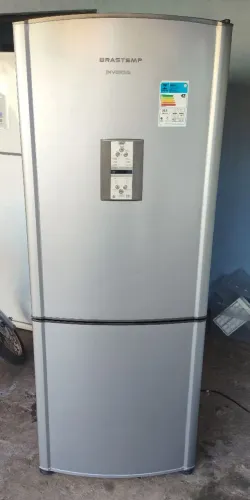 Geladeira Brastemp Inverse Frost Free com painel digital 3 meses de garantia ENTREGO