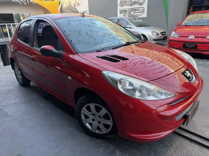 Peugeot 207 XR Sport 1.4 Flex 8V 5P 2013