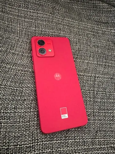 Motorola Moto G84 5G | 8 GB RAM + 256 GB | Bateria 5000 mAh | Câmera 50 MP com OIS