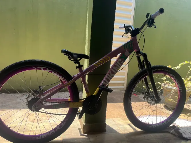 Bicicleta tuff 25 pra venda 950$ *