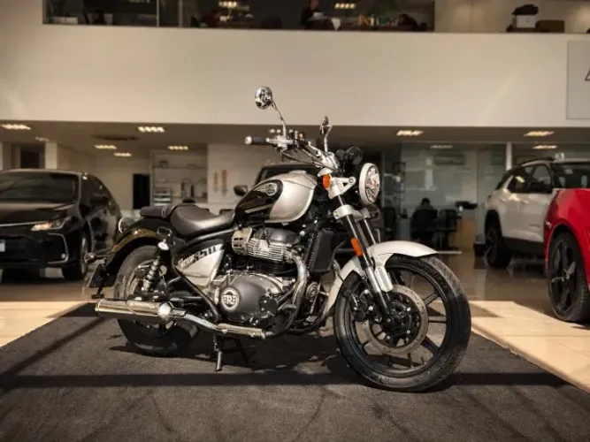 Royal Enfield Super Meteor 650 APENAS 268km