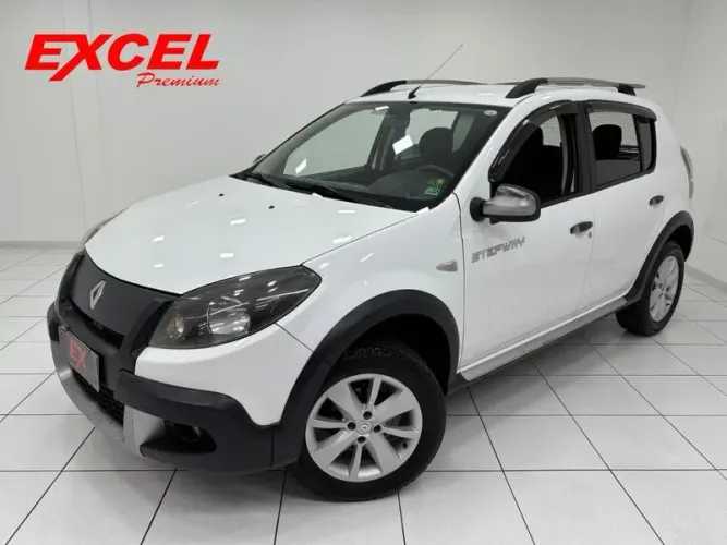 Renault Sandero Stepway Hi-power 1.6 8V 5P 2013