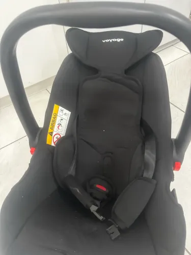 Bebê conforto seminovo!