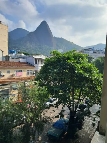 Vaga em Quarto espaçoso no Grajaú