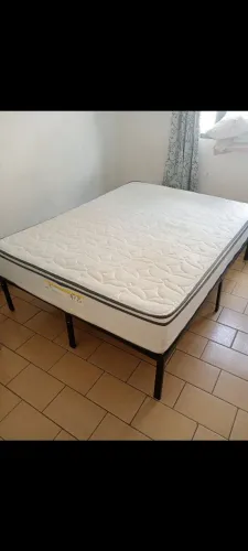 Cama com colchão