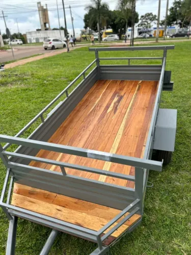 Carreta 2.50 x 1.20 Cestinha Inclusa - Novo