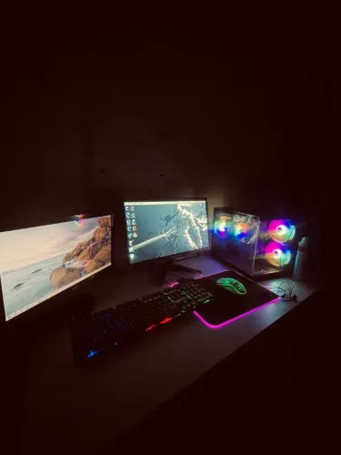 PC GAMER RYZEN 5/ AMD AM4 DDR4 / SSD 240