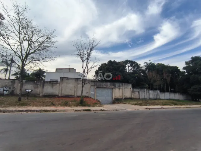 Chácara no Jardim Veneza