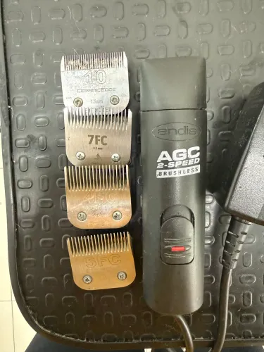 Kit máquina de tosa e lâminas