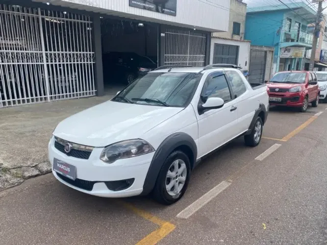 Fiat Strada Trekking 1.6 16V Flex CD 2014