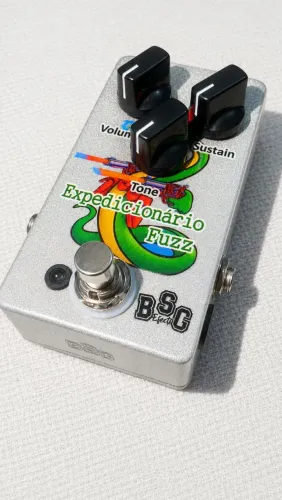 Pedal Fuzz expedicionário bsg