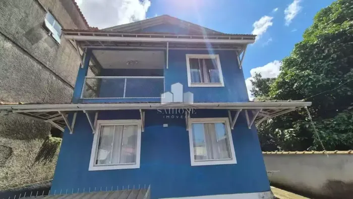 Casa para venda com 3 quartos na Chácara Flora - Petrópolis/RJ