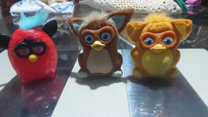 Kit com 3 Furbys McDonald's