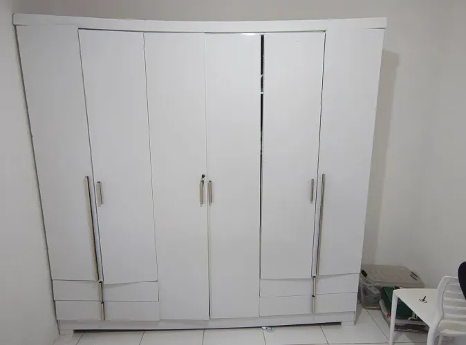 Guarda Roupa