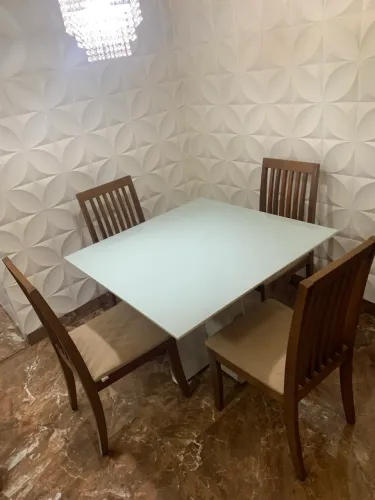 Mesa quadrada