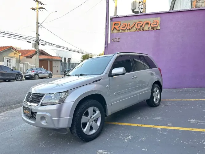 Suzuki Grand Vitara 2.0 16V 4x2/4x4 5P Aut. 2011
