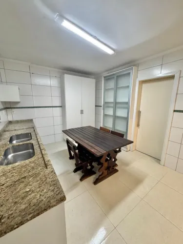 Mesa de madeira 