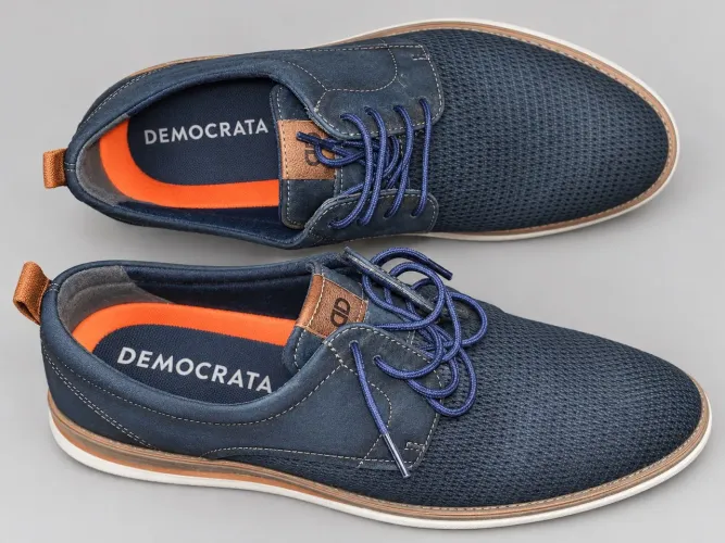 Democrata tênis/sapato NOVO!