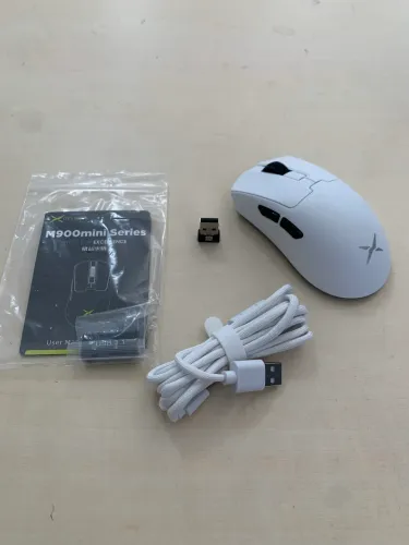 Promoção Delux M900 Pro Mini 8K PAW3395 500mAh Branco Novo