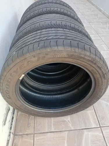 Pneu aro 16 185/55 16