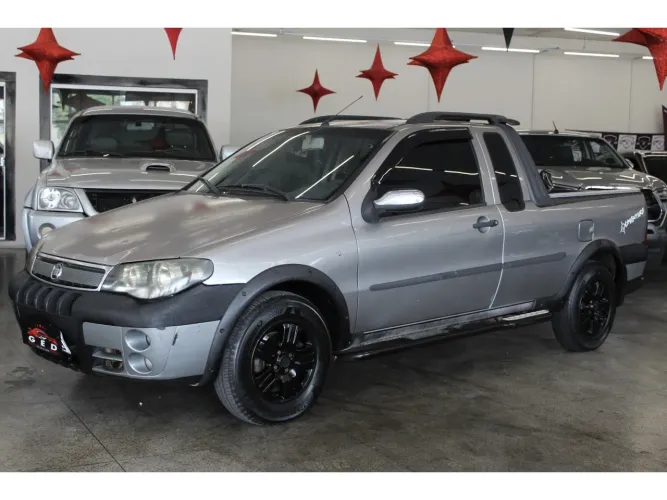 Fiat Strada Adv/adv Tryon 1.8 MPI Flex 8V CE 2005
