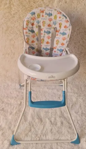 Cadeirinha de Alimentação Stillo Plus - Semi-nova e Impecável. Apenas 195,00