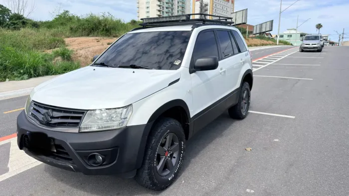Suzuki Grand Vitara 2.0 16V 4x2/4x4 5P Mec. 2013