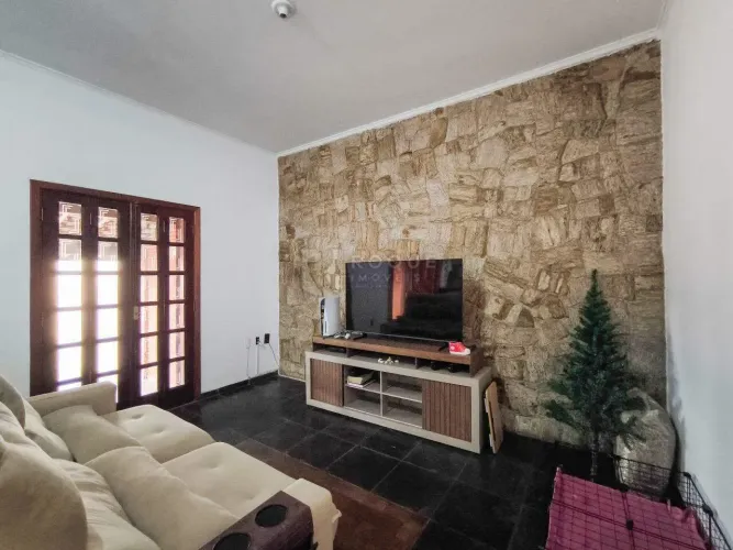 Casa em condomínio à venda no bairro Parque Egisto Ragazzo
