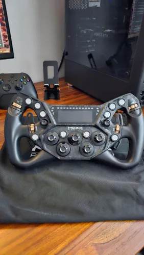 Volante MOZA Racing KS PRO 300mm GT - Carbono + Display HD