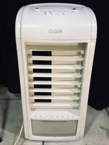Umidificar e ventilador
