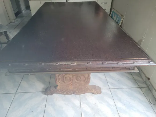 Mesa estilo colonial