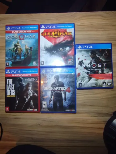Jogos de ps4 (usados), em perfeitas condições, com as caixas completas