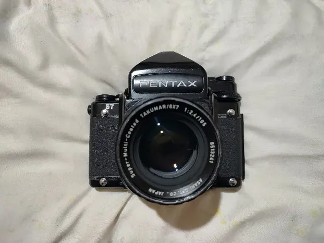 Câmera Analógica Pentax 67 + Lente Pentax 105mm f/2.4
