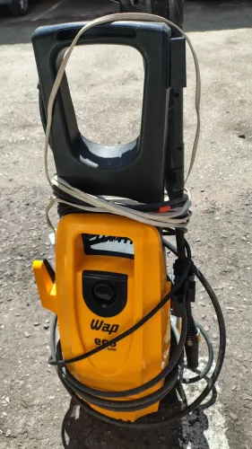 Lavadora de alta pressão-Wap seminova