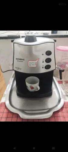 Cafeteira mondial 220vols