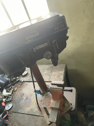 Furadeira de bancada