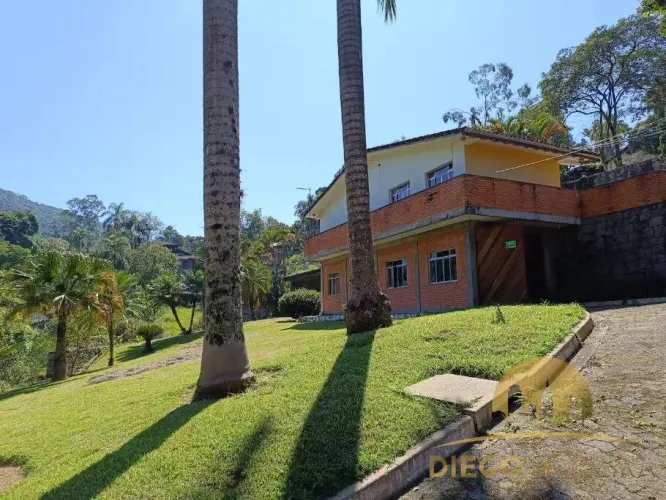 SÍTIO DE LUXO À VENDA CONDOMÍNIO FECHADO BAÍA BRANCA MAIRIPORÃ