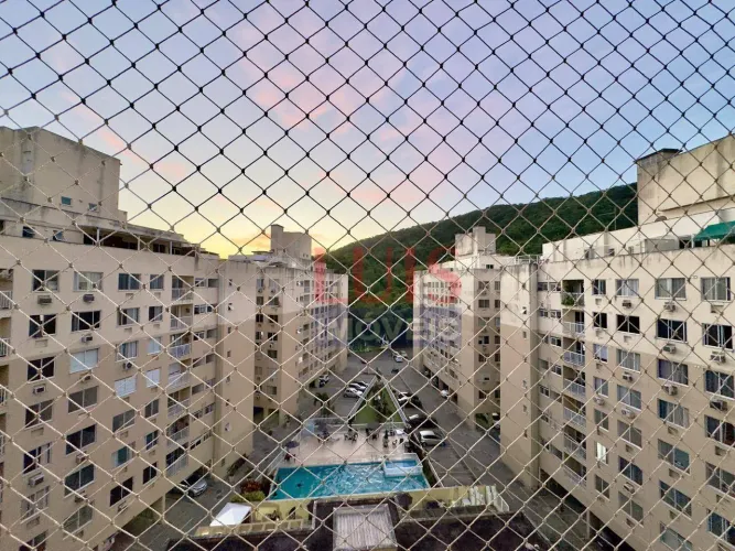 Apartamento com 3 dormitórios à venda, 74 m² por R$ 450.000,00 - Piratininga - Niterói/RJ