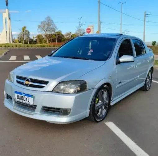 Chevrolet Astra 2.0 8V/ CD 2.0 8V Hatchback 5P AUT 2022