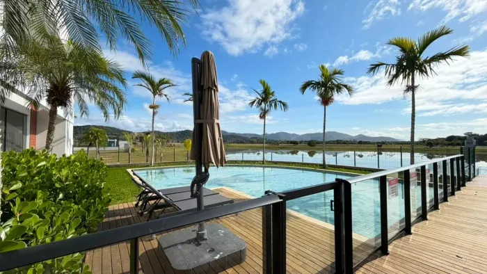 Lote Exclusivo no Condomínio Residencial e Aeronáutico Fly Ville - Governador Celso Ramos/