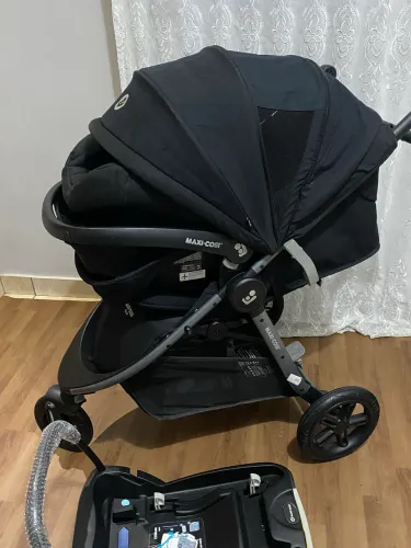 Carrinho Maxi-Cosi Gia XP seminovo 