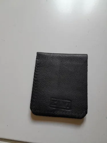 Kami Style 100% hand made Italian leather goods.
