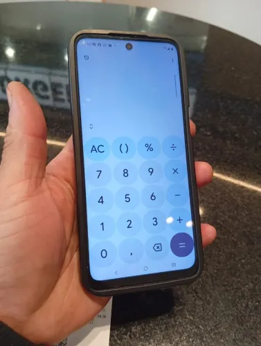 VENDO MOTOROLA G54 5G.   256 GIGAS DE MEMÓRIA COMPLETO NA CAIXA