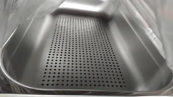 Cuba Gastronômica Aperam: Nova, Inox 304, Perfurada, 15 Litros, 10x53x32,5cm