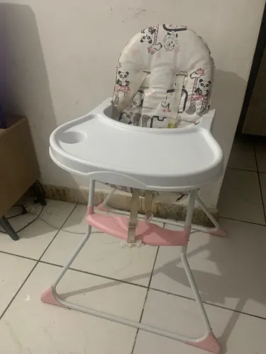 Cadeirinha de alimentação 